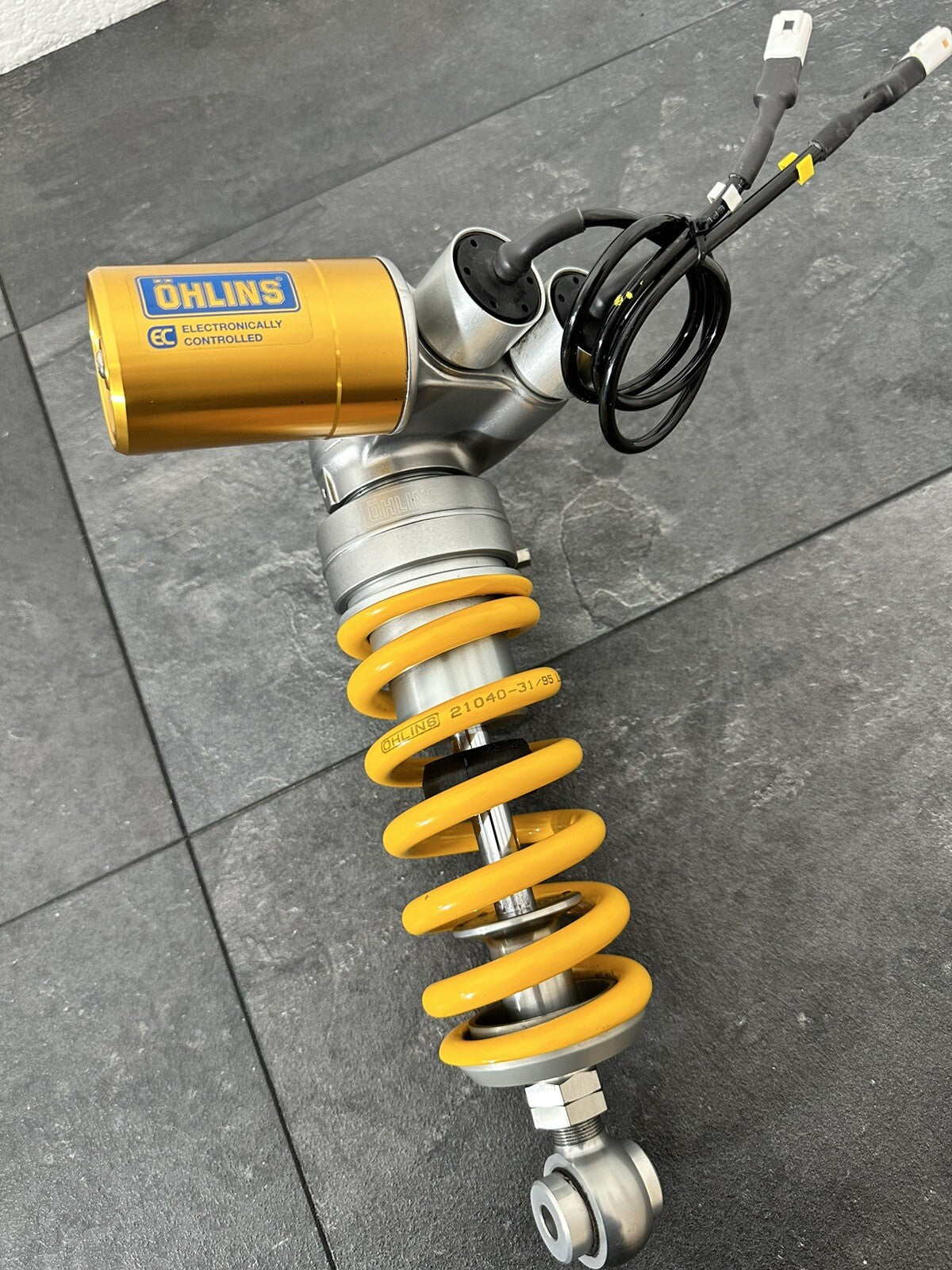 Aprilia Tuono V4 1100 Factory 2020 OHLINS TTX Rear Shock 6889 Mile OEM 2019-2020