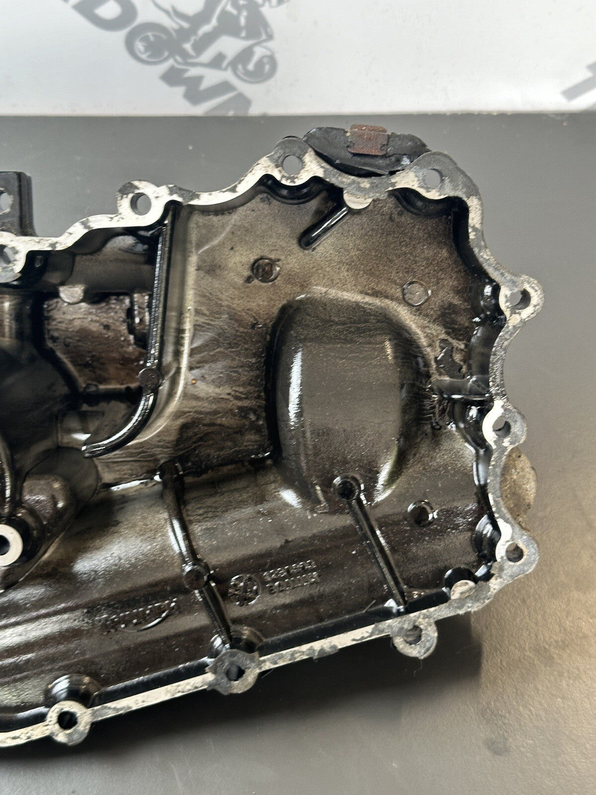 Triumph Speed Triple 1050 2011 - 2015 Oil Pan Sump Triumph Speed Triple Sump OEM