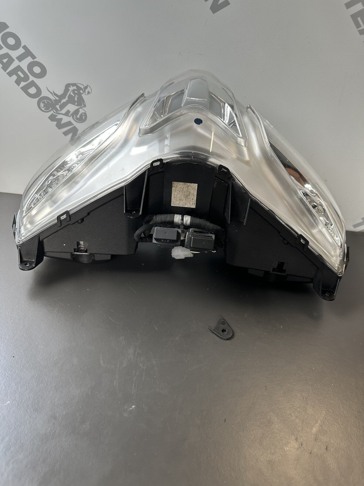 Aprilia Tuono 1100 V4 Factory Headlight headlamp 2015 - 2019 *CRACKED* OEM