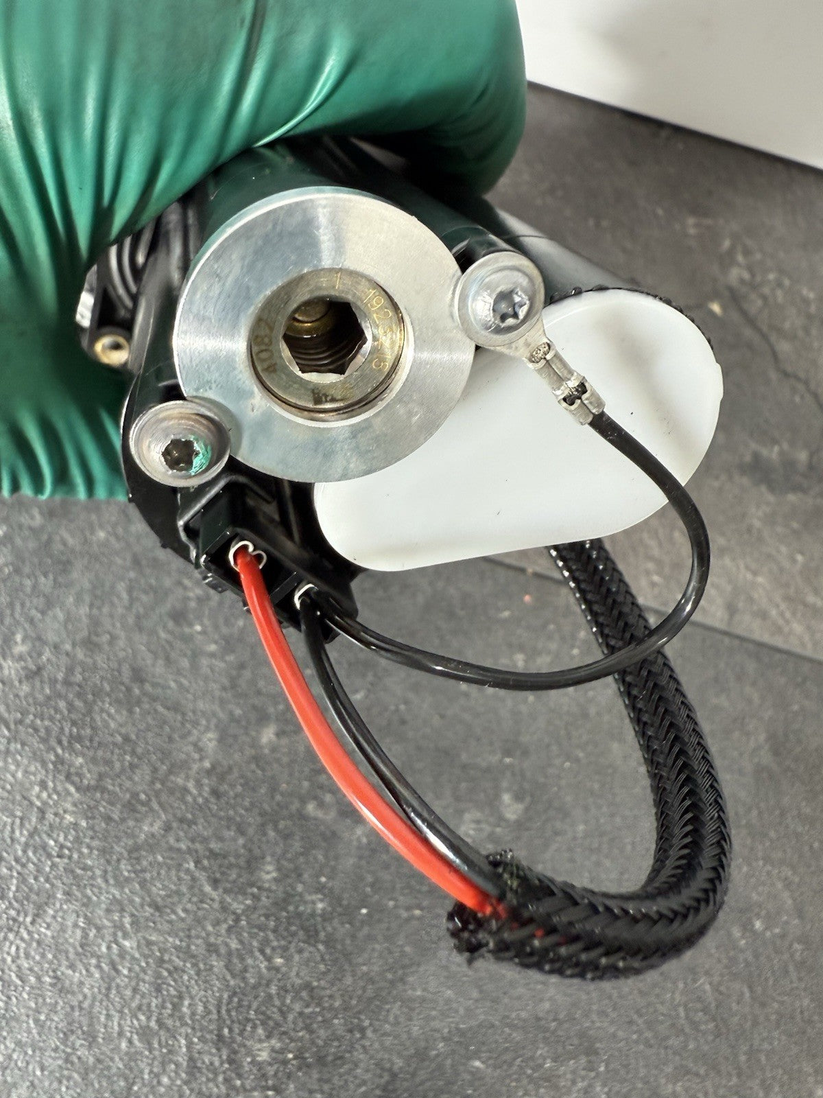 d30e6fc6-7793-45df-aec9-dd423416d7cd