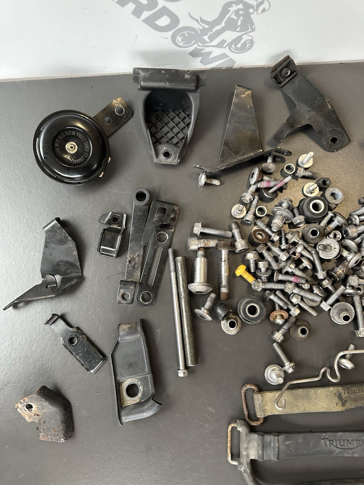 TRIUMPH STREET TRIPLE 675R Job Lot NUTS BOLTS SPARES Job Lot 25,557 Miles OEM