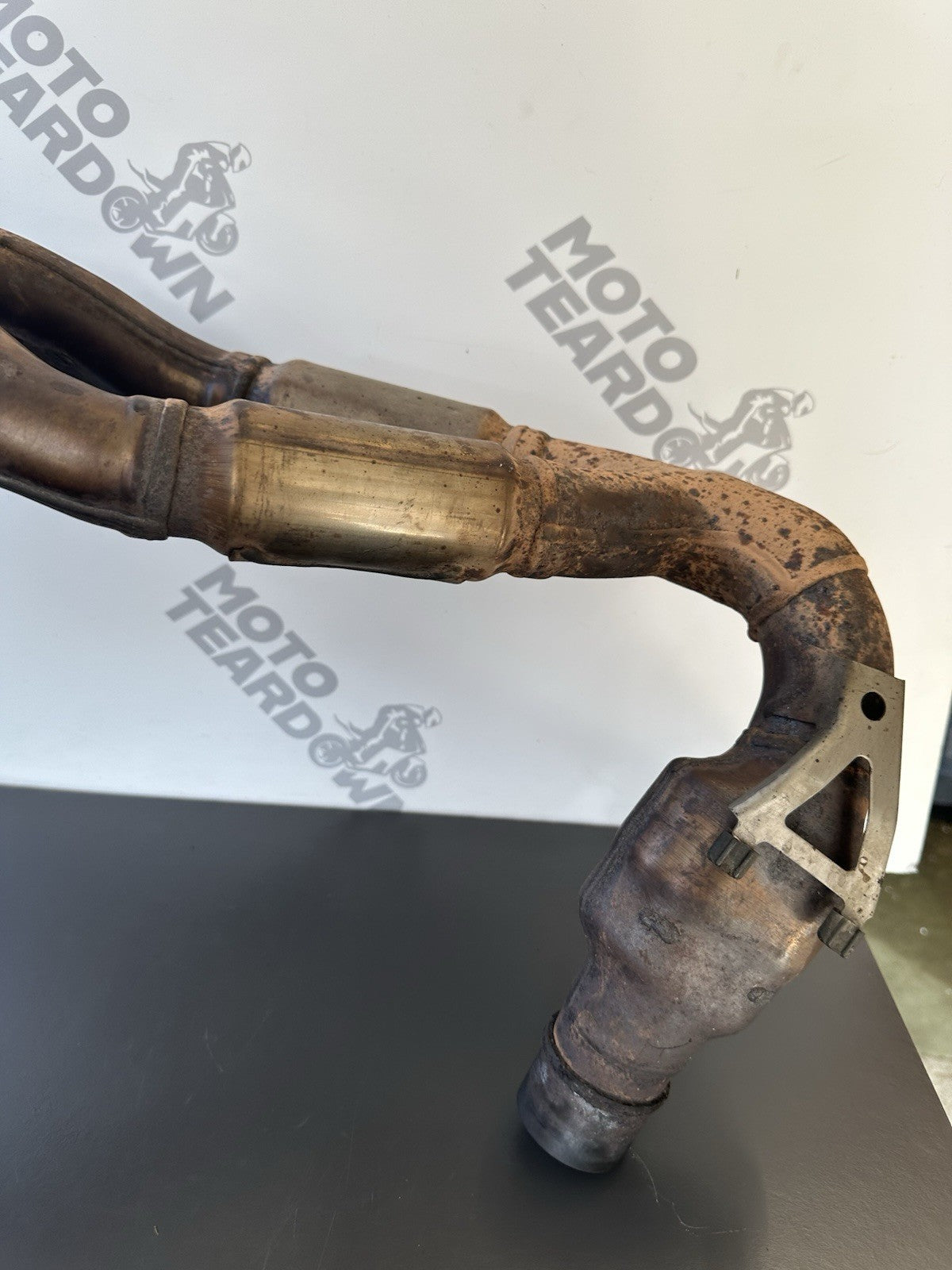 HONDA CBR1000RR FIREBLADE EXHAUST DOWNPIPES YEAR 2004 2005 OEM DOWNPIPES