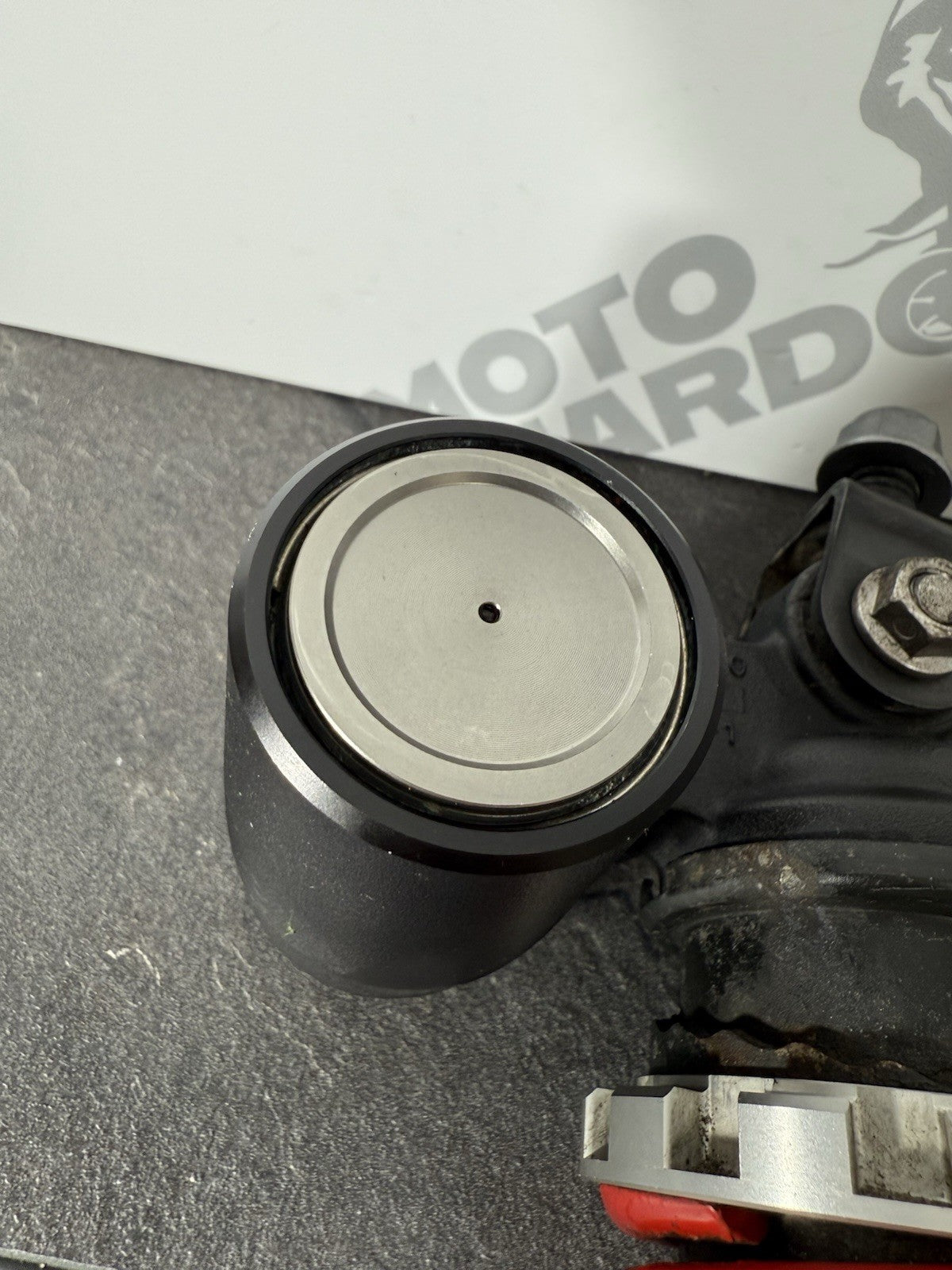 b0d95fa0-9359-4d63-8ee3-f89808937369