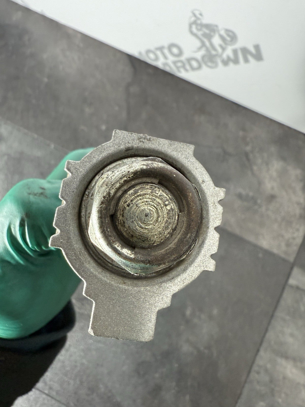 39339021-0fa4-4d1e-965f-25bb3c9b7305