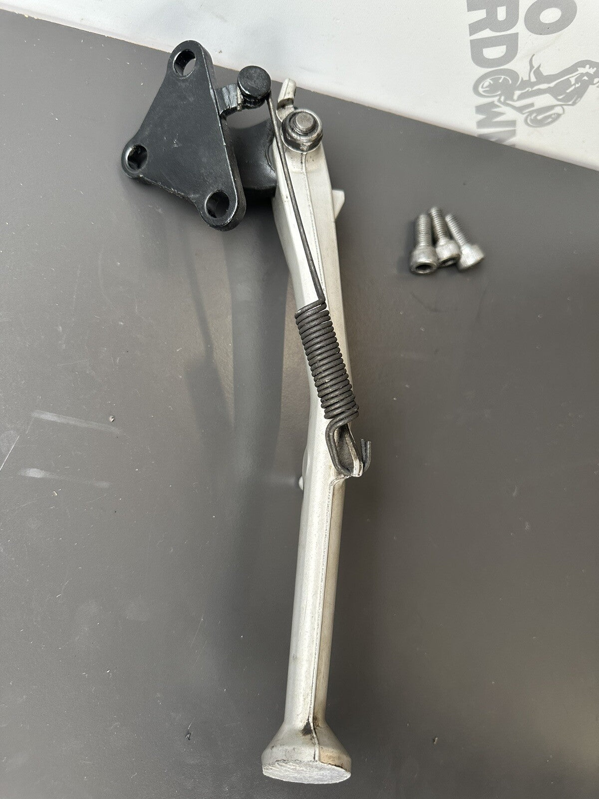 Triumph Speed Triple 1050 ABS 2011-2015 side prop kick stand 1050 Kick Stand OEM