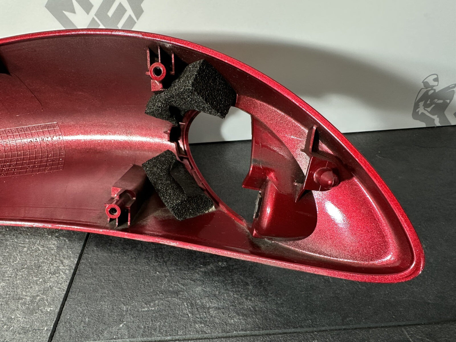 Suzuki GSXR 1300 2016 HAYABUSA Rear Right Frame Cover Side Cowl 18408 Miles OEM