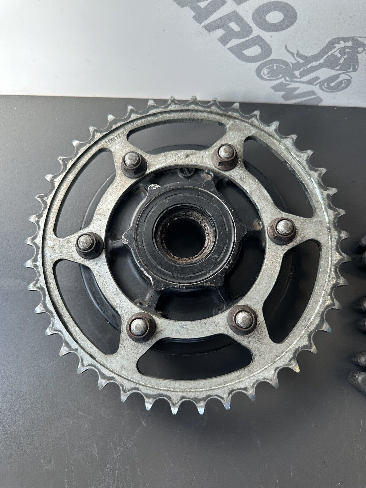Suzuki GSXR 1000 Gsxr1000 2009 - 2016 Rear Sprocket Hub Carrier CUSH drives OEM