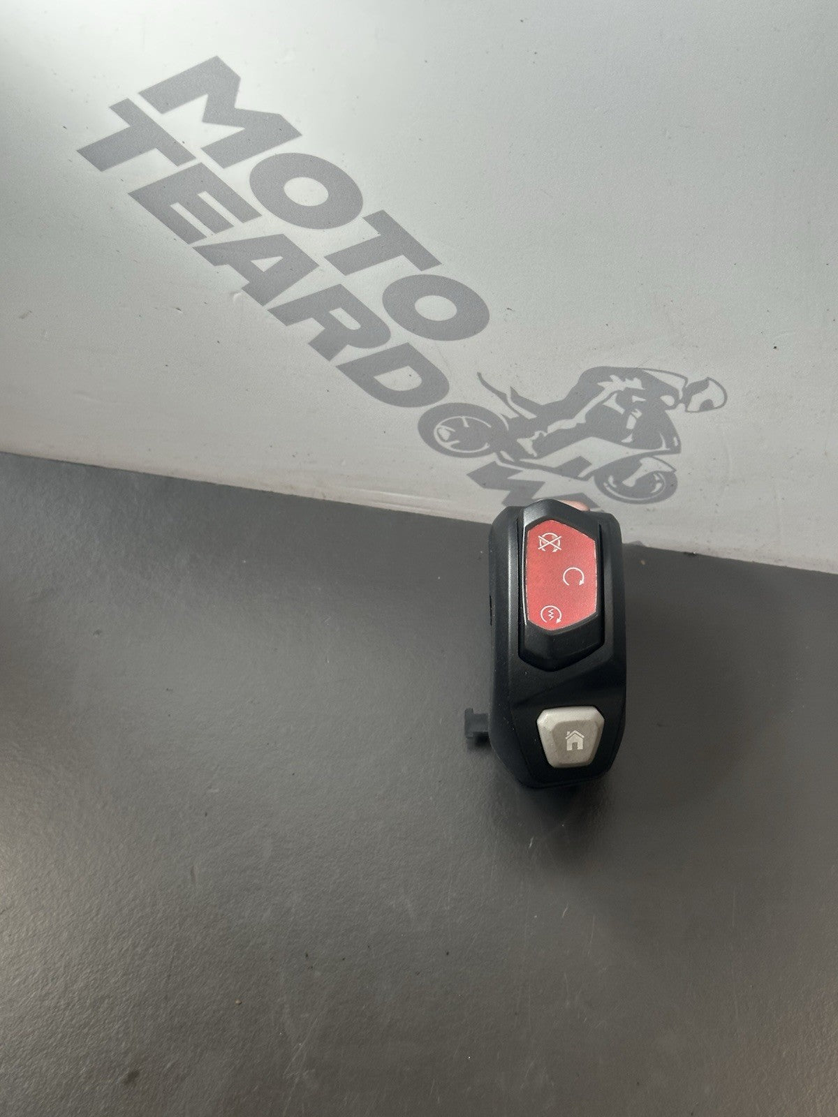 TRIUMPH STREET TRIPLE 765R RS Right Hand Switchgear Kill Switch OEM 2017-2019