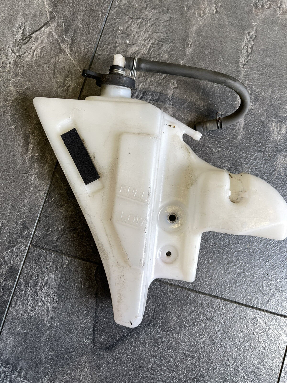 Aprilia Tuono V4 1100 Factory 2017 Coolant Expansion Bottle Only 9262 Miles RSV4