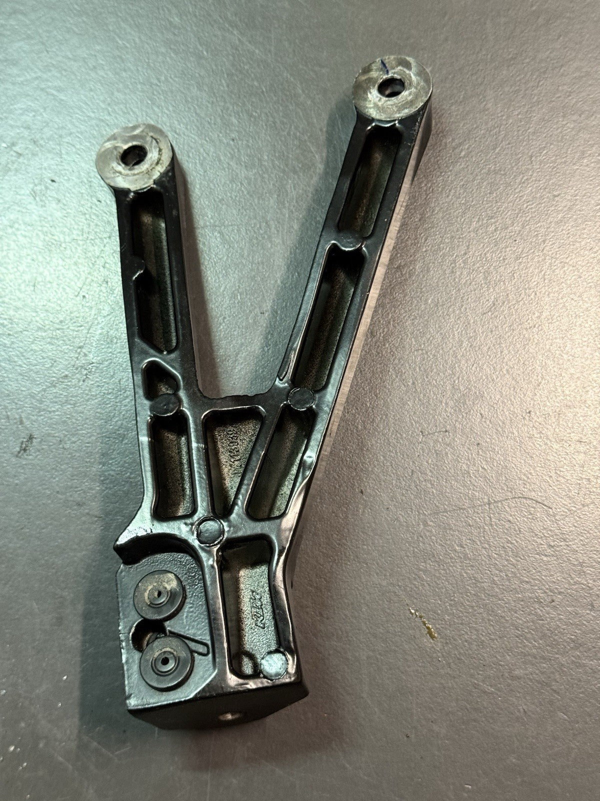 5bfde8f4-c916-45a5-8e9f-a14ba790dd3c