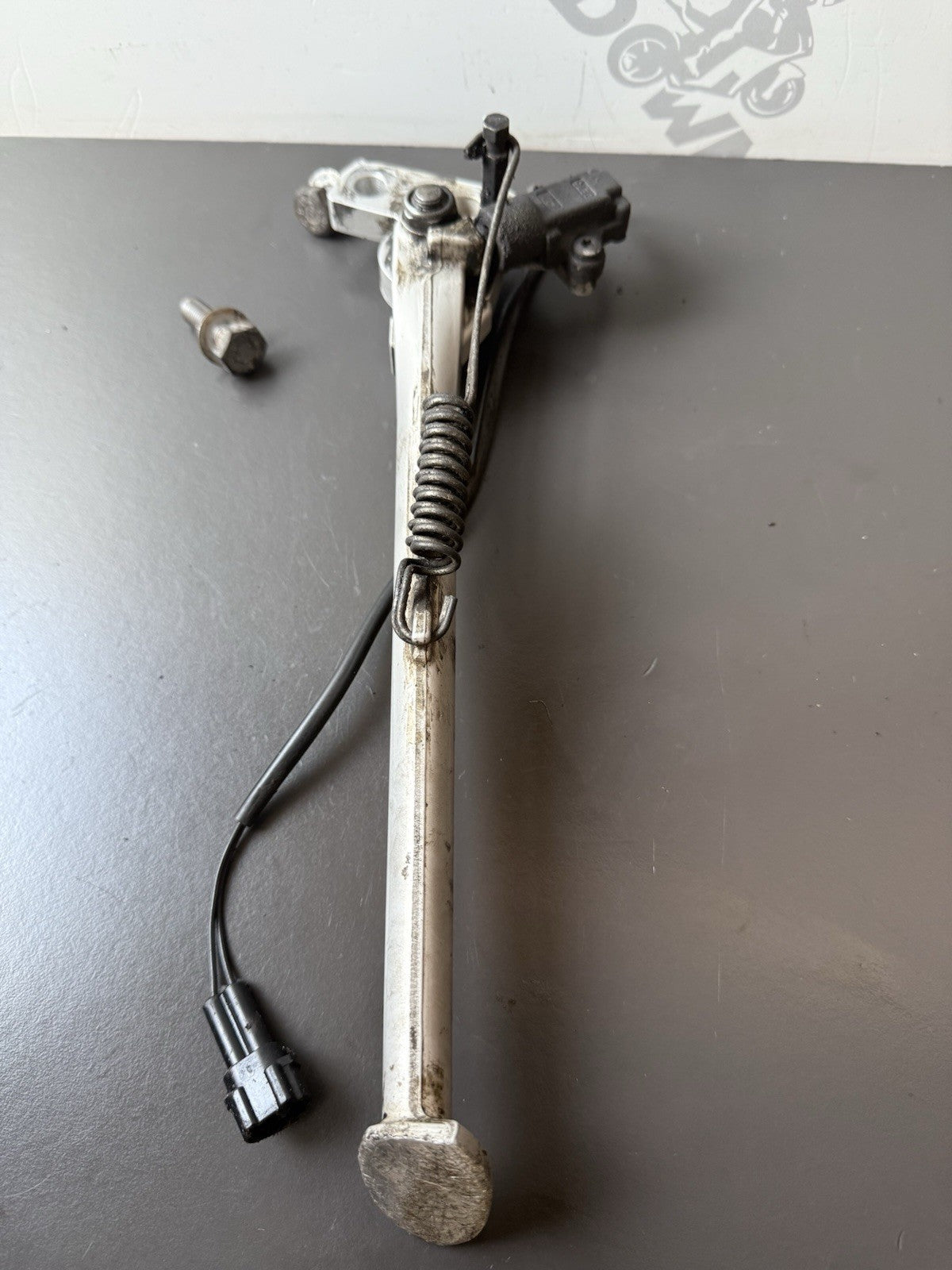 TRIUMPH STREET TRIPLE 675R Kick Stand Side Stand 675R Side Stand Kick 2008-2011