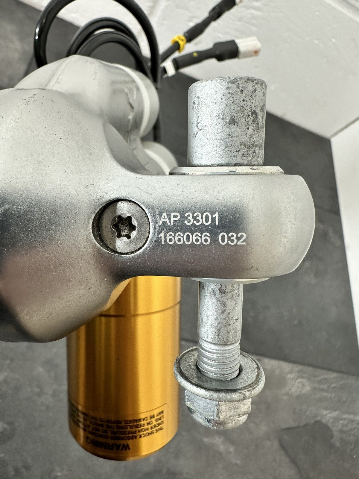 Aprilia Tuono V4 1100 Factory 2020 OHLINS TTX Rear Shock 6889 Mile OEM 2019-2020