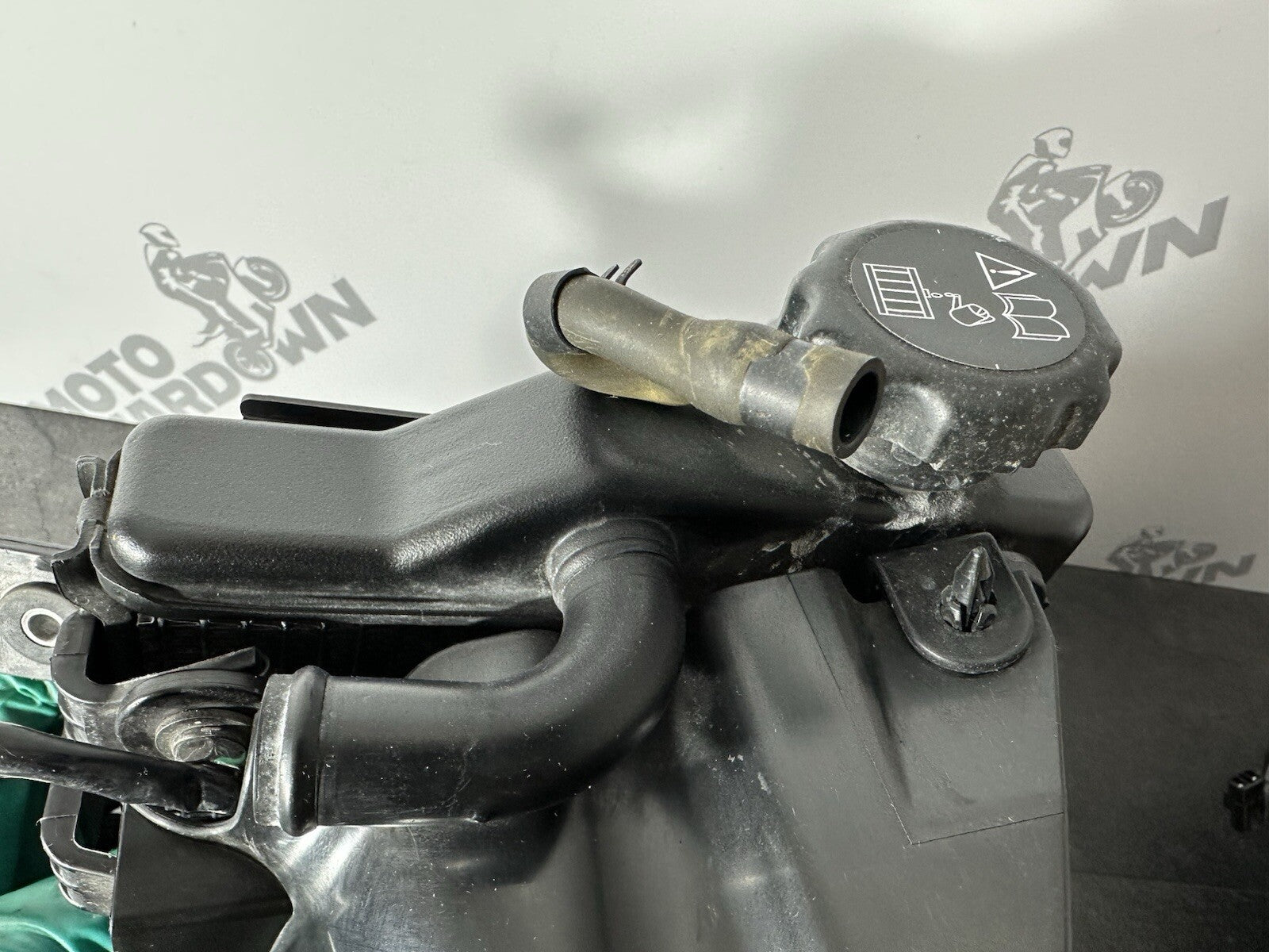 Triumph TIGER 900 GT PRO 2022 Radiators Left Right Radiator 6337 Miles 2020-2023