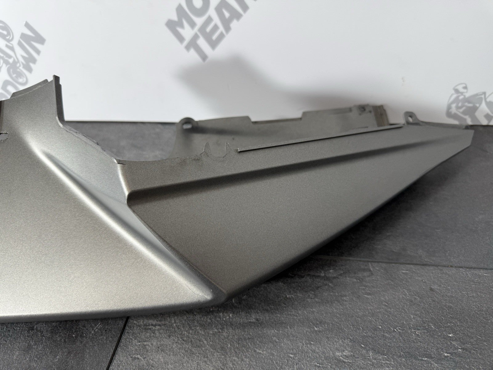 Yamaha YZF R125 R 125 2014 Rear Tail Fairings Left Right 26983 Miles 2008-2018