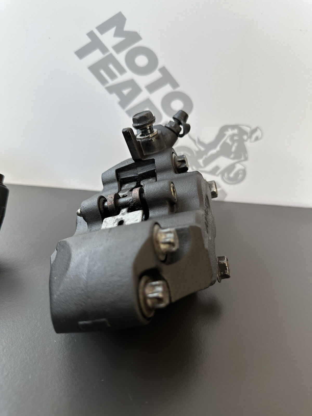 Kawasaki Z900 ZR900 2022 front brake calipers pair Kawasaki Z900 Front Calipers