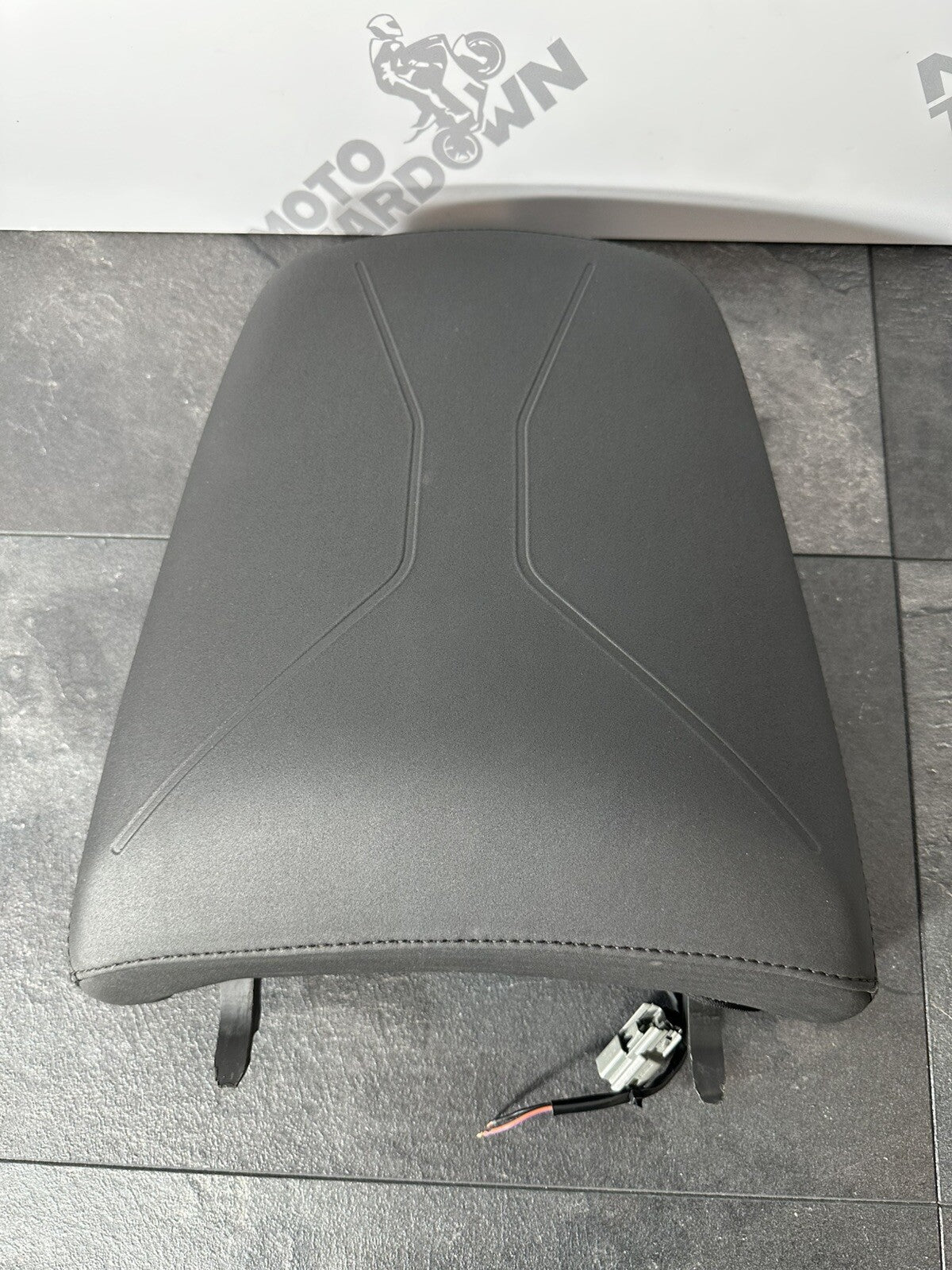 Triumph TIGER 900 GT PRO 2022 Heated Pillion Seat 6337 Mile 2020-2023 OEM