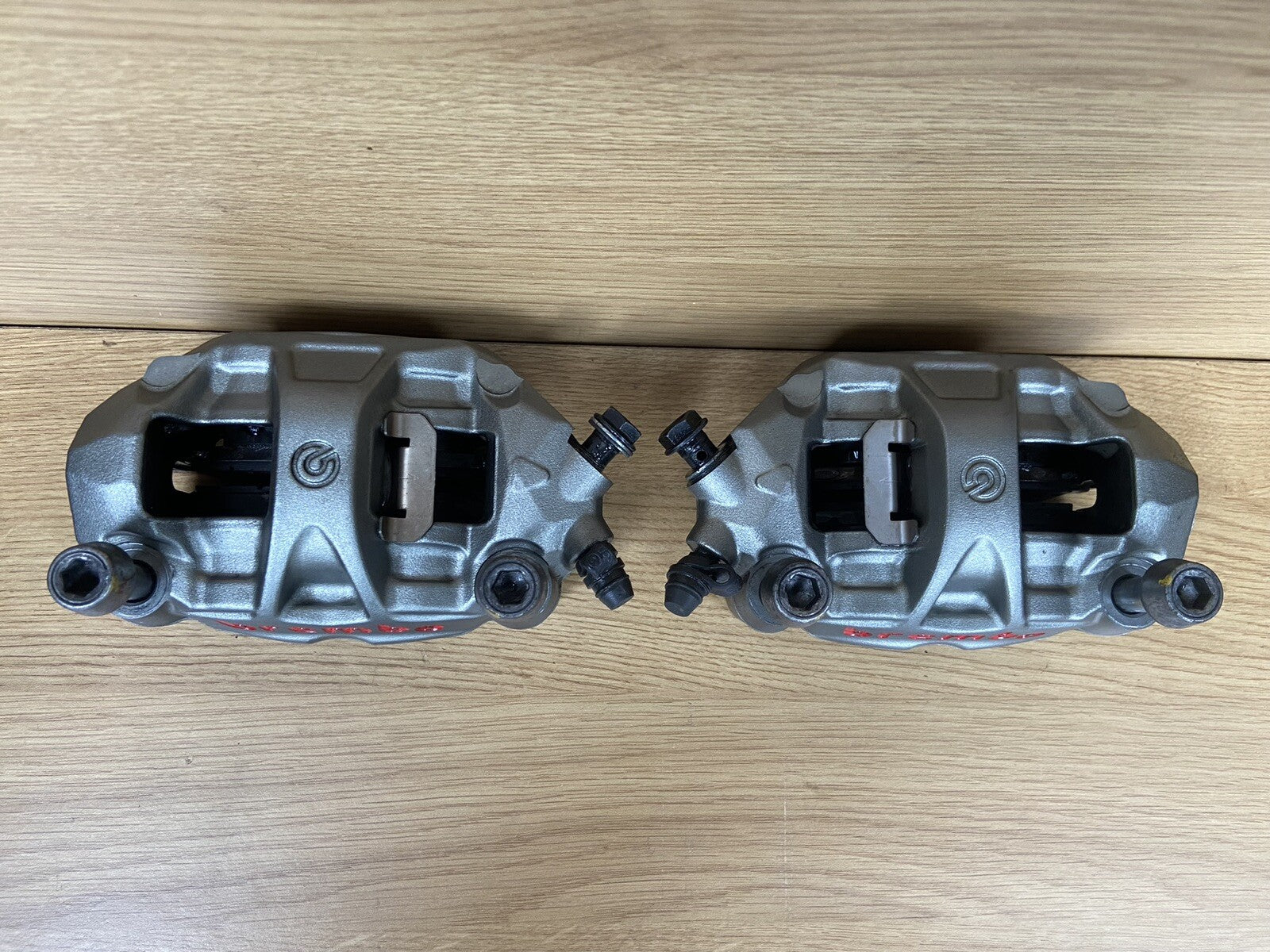 Triumph Street Triple 765 RS BREMBO FRONT BRAKE CALIPERS Brembo Monobloc M50 OEM