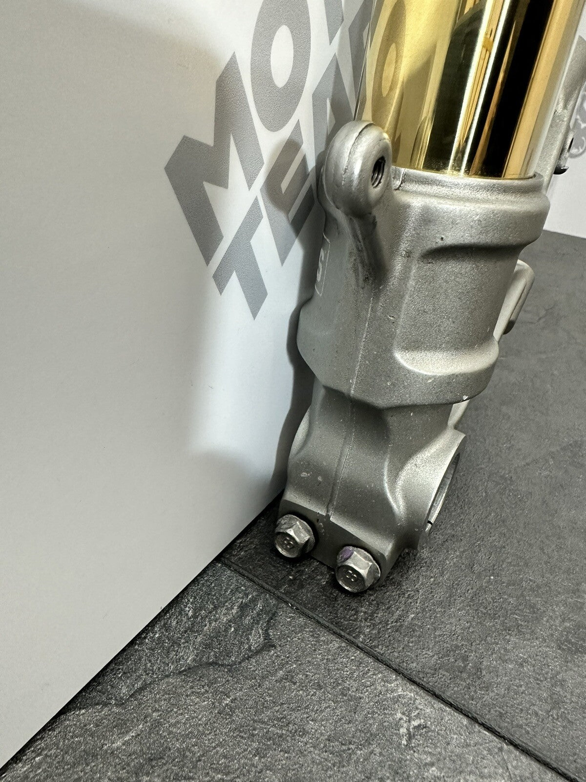 Aprilia Tuono V4 1100 Factory 2020 Right OHLINS NIX EC Fork 6889 Miles OEM 2019