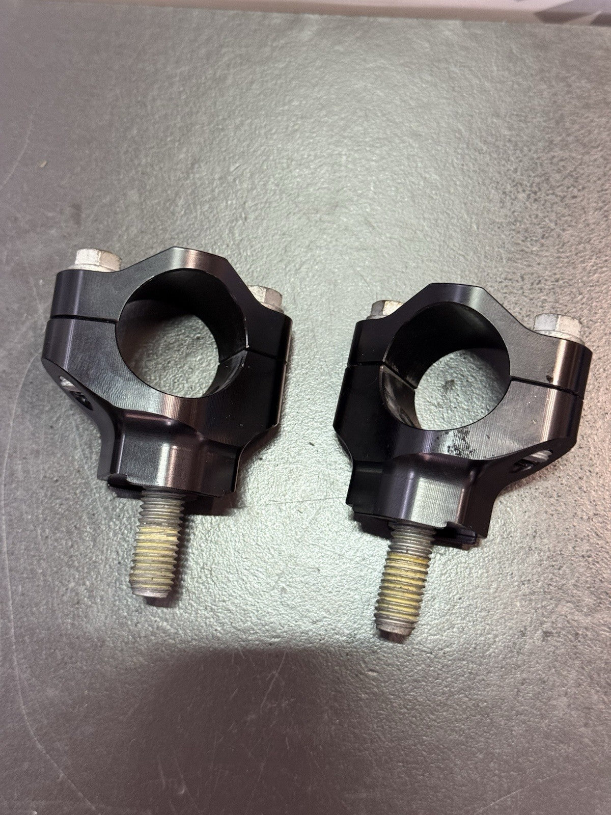 e944dd34-cae1-4068-b765-60c15bf2f179