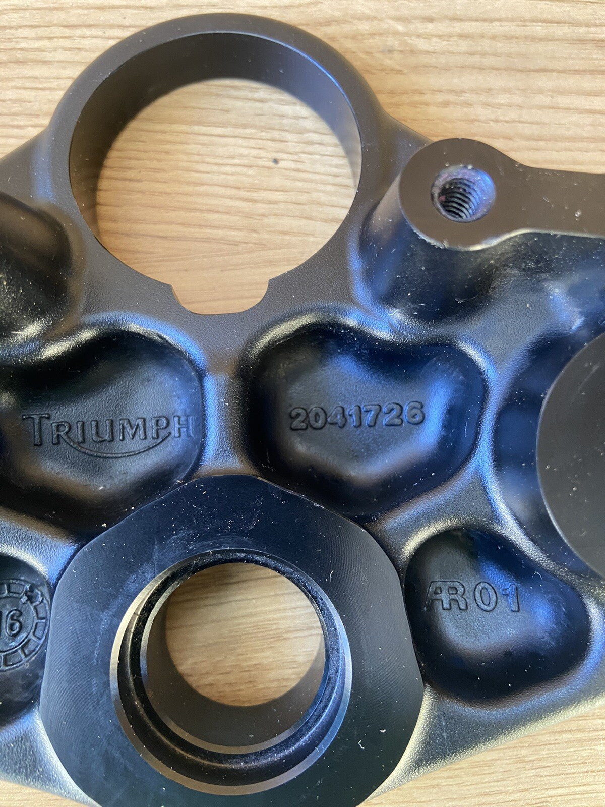 Triumph 765RS 765 Street triple Genuine top yoke, triple clamp 2041726 OEM
