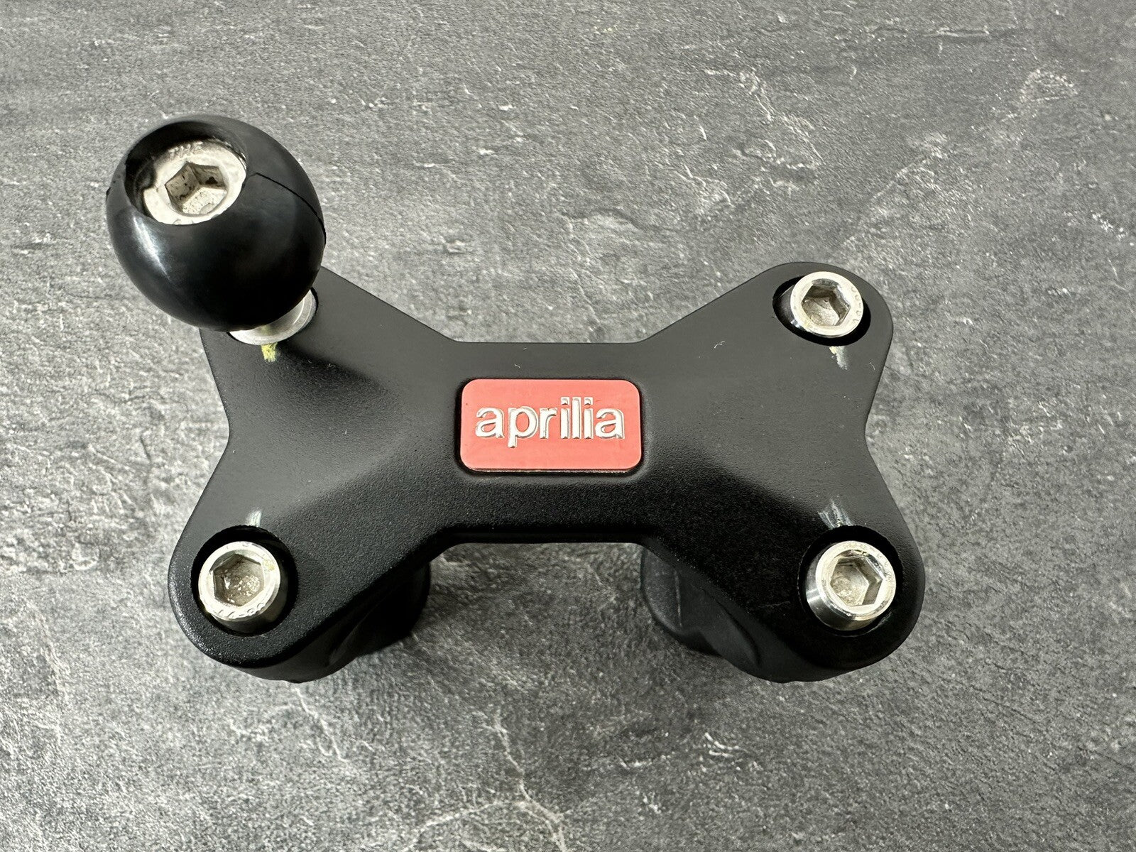 Aprilia Tuono V4 1100 Factory 2020 Handlebar Clamp Risers 6889m OEM 2019
