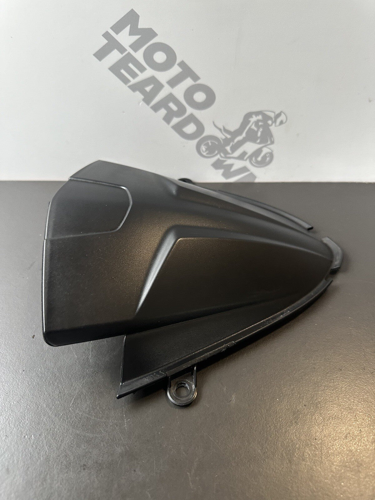 Aprilia Tuono 1100 V4 Factory Front Centre Upper Fairing Panel 2B003548 OEM