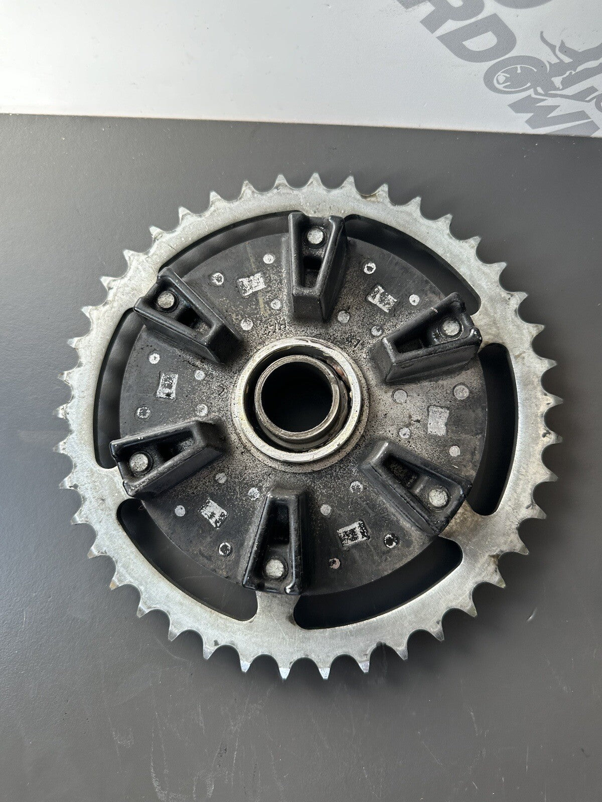 Suzuki GSXR 1000 Gsxr1000 2009 - 2016 Rear Sprocket Hub Carrier CUSH drives OEM