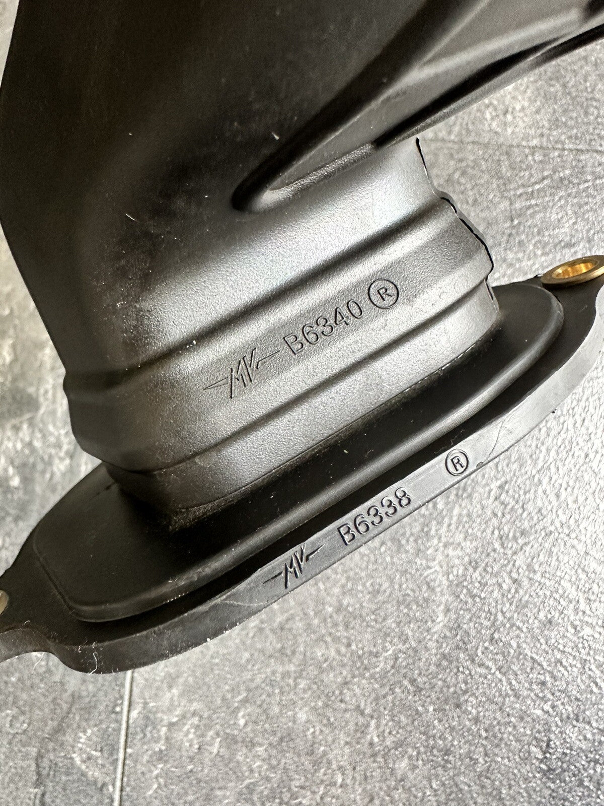 MV AGUSTA Dragster 800 RR LH44 2017 Air Intake Ducts Tubes Only 274 Miles OEM