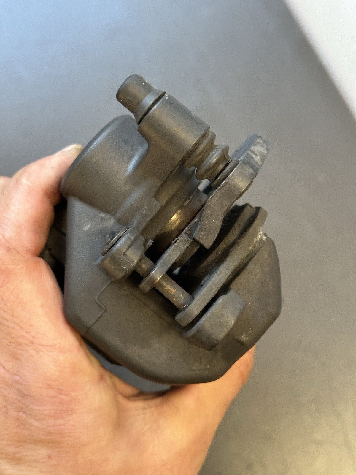 YAMAHA MT-03 FRONT BRAKE CALIPER Yamaha MT03 Front Brake Caliper 2020- OEM