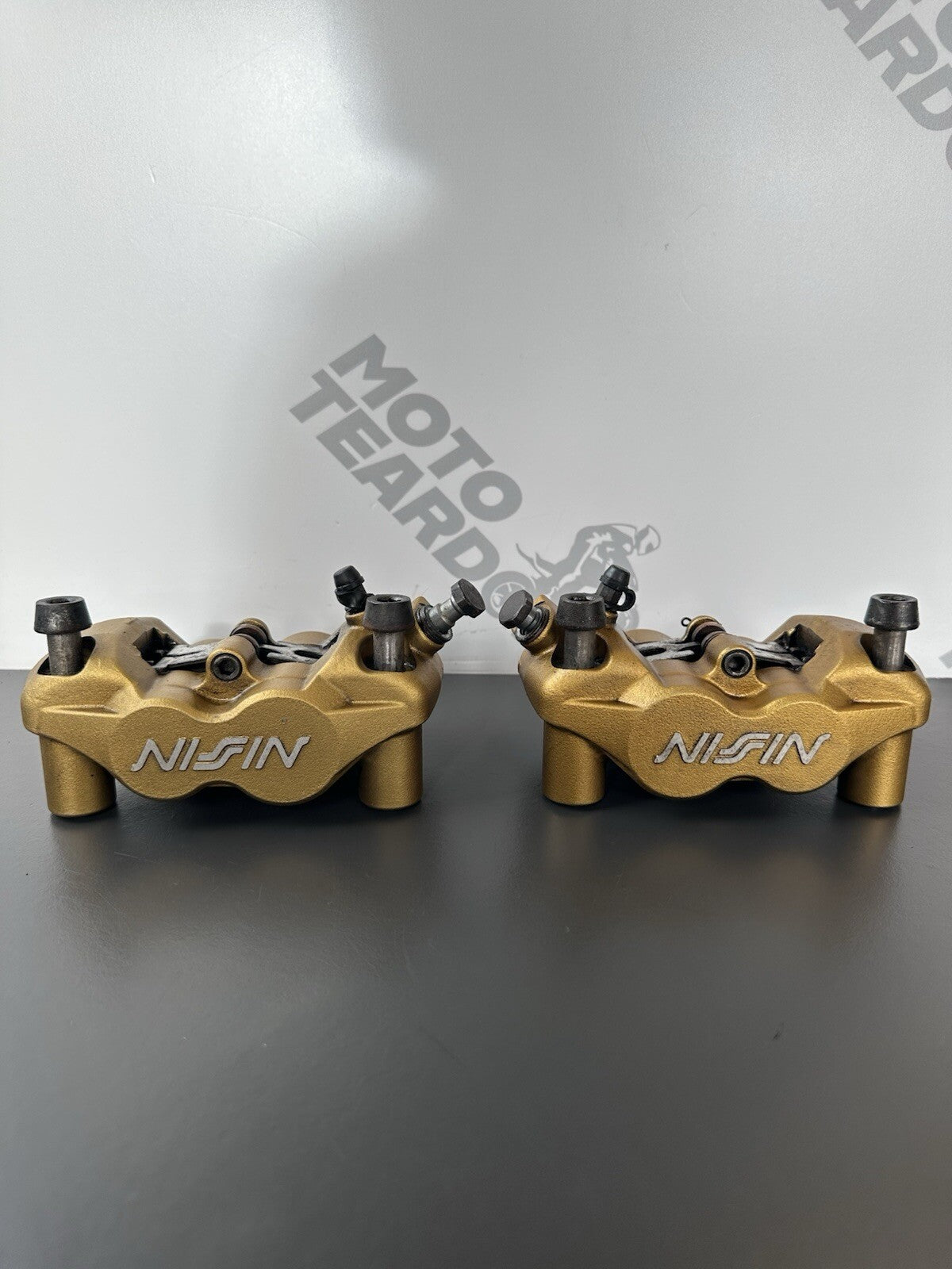 TRIUMPH STREET TRIPLE 675R 675 FRONT BRAKE CALIPER SET NISSIN FRONT BRAKES OEM