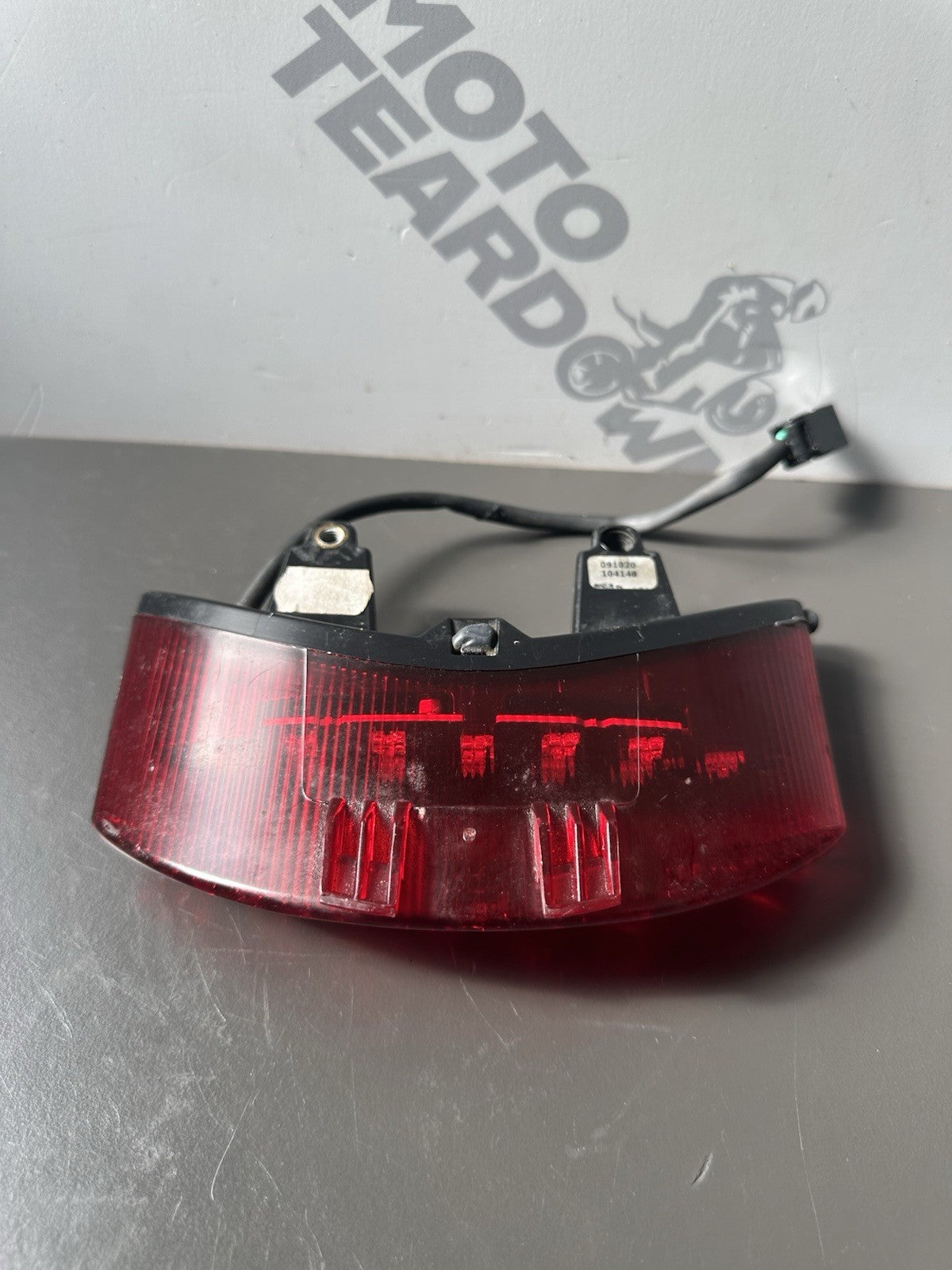 TRIUMPH STREET TRIPLE 675 675R BRAKE TAIL LIGHT - REAR LIGHT BRAKE LIGHT 2007-11