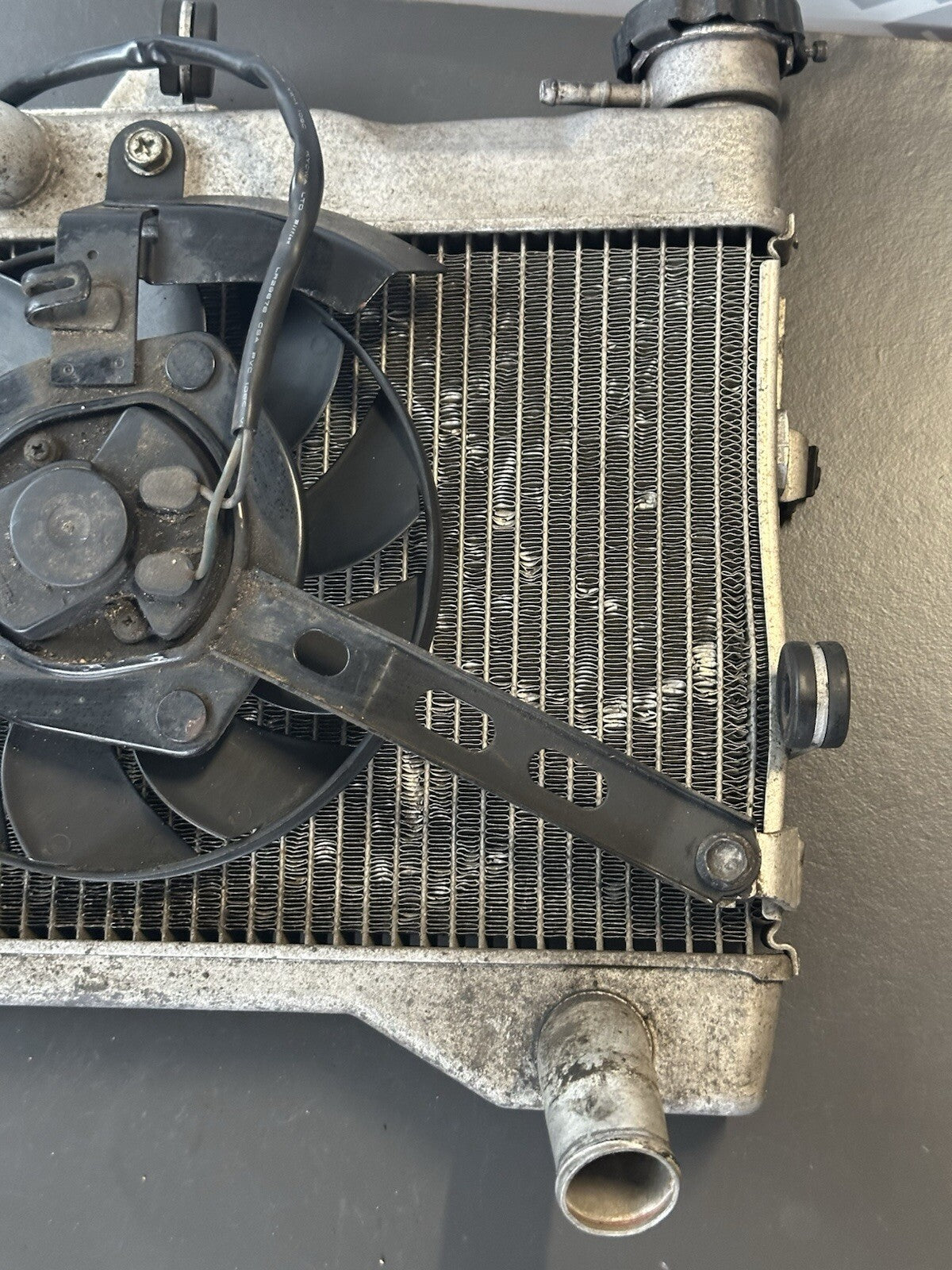 Yamaha MT-07 ABS 2014-2018 Radiator Yamaha MT07 Radiator And Fan SLIGHTLY BENT