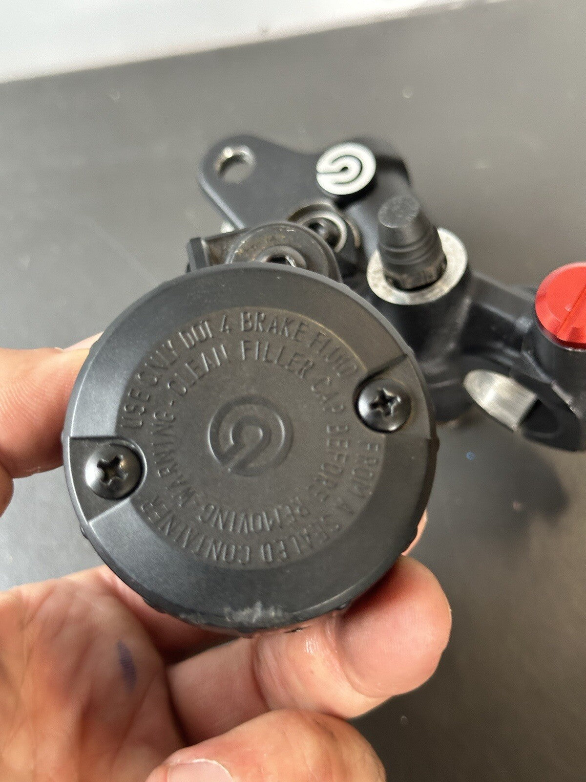 Aprilia Tuono V4 1100 Factory 2017 BREMBO Brake Mastercylinder 9105 Miles RSV4