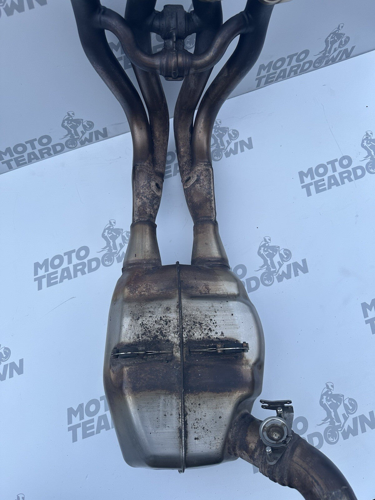 BMW S1000R Downpipes exhaust headers BMW 8545137 2014 16,807 Miles OEM