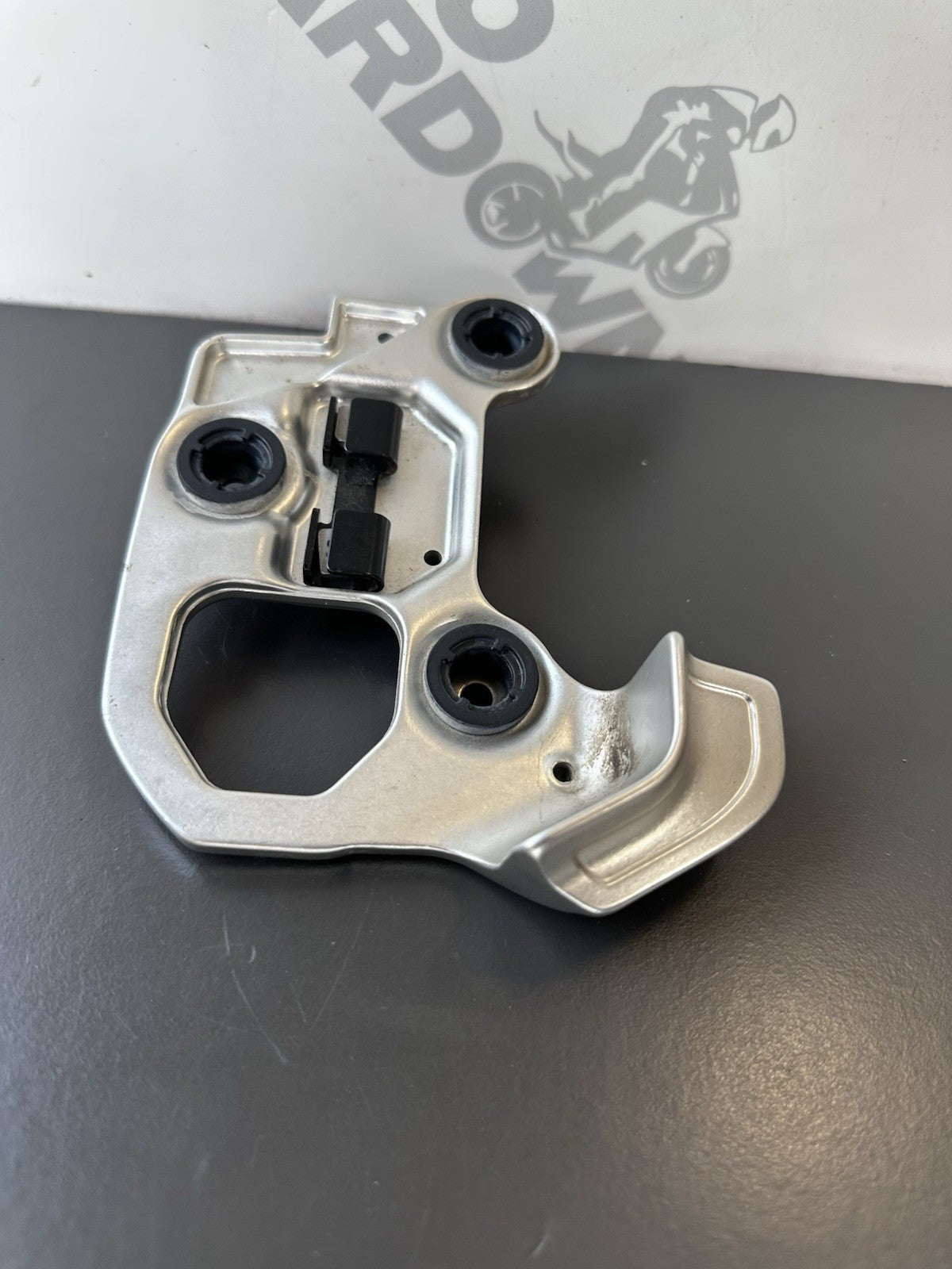 Triumph Street Triple 765RS R Speedo Dash Clocks Mount Bracket 2017-2019 2702890