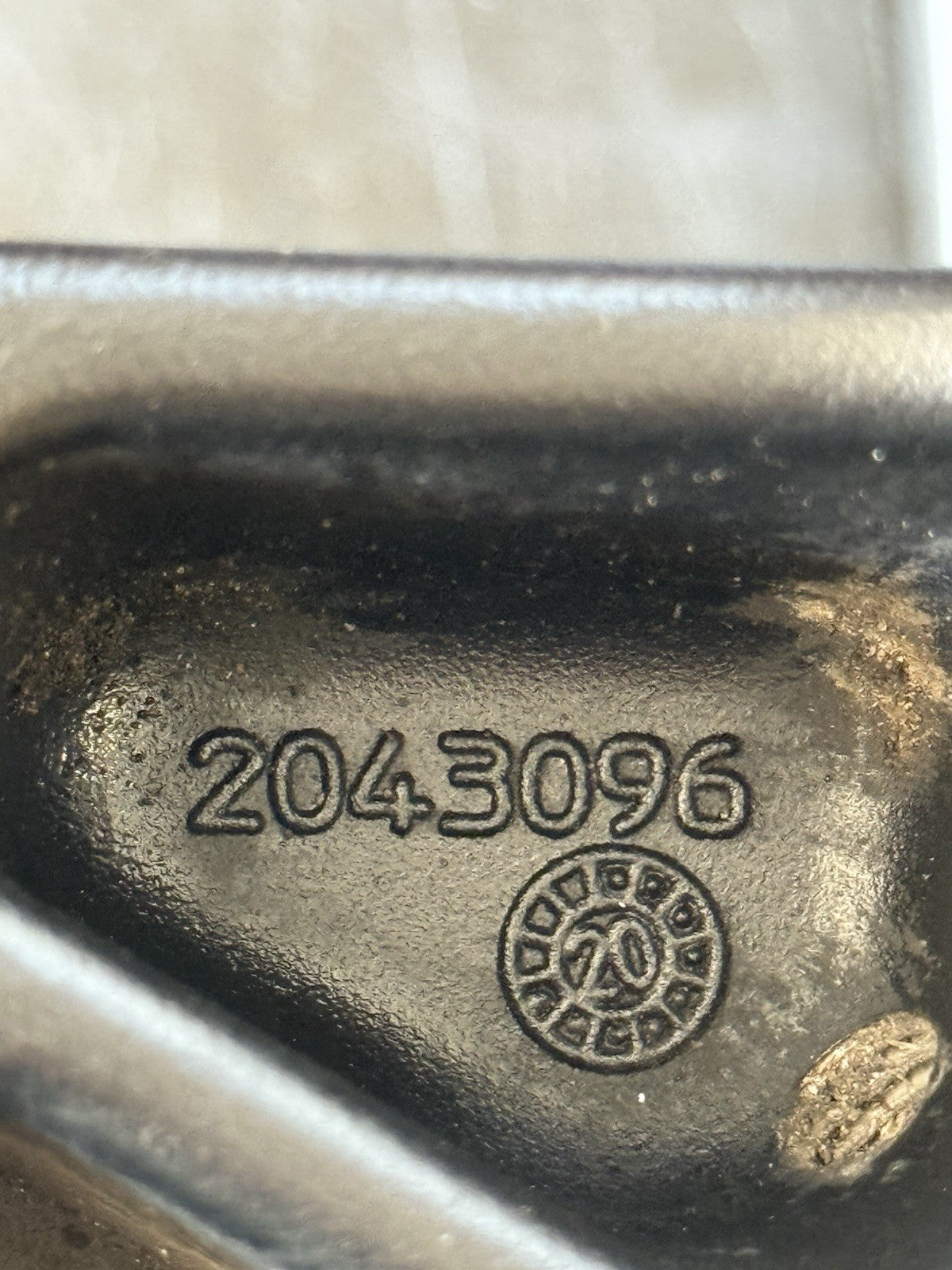 TRIUMPH TRIDENT 660 BOTTOM YOKE LOWER CLAMP YEAR 2021-2024 T2043096 DESCRIPTION