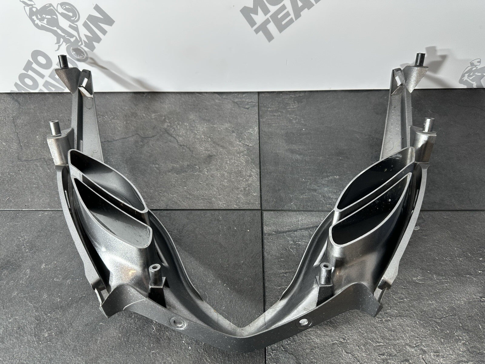 Suzuki GSXR 1000 2014 Air Intake Nose Cone Fairing 22774 Miles 2009-2016 OEM