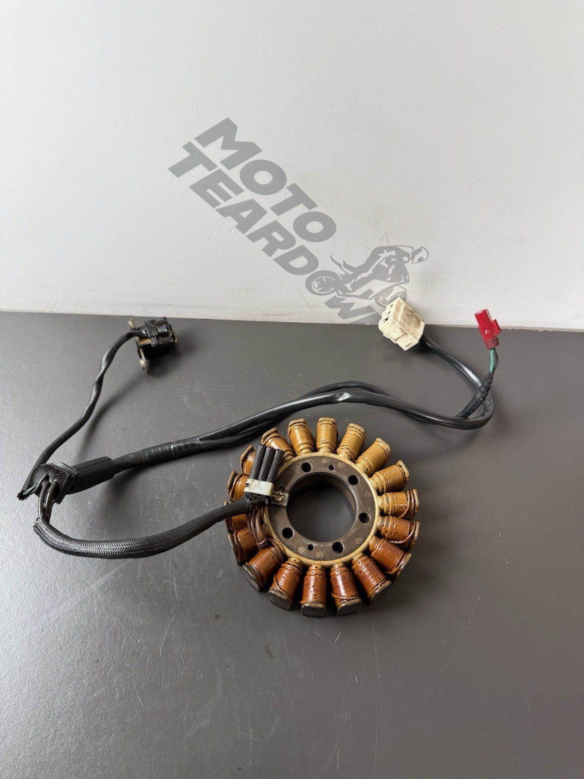 TRIUMPH STREET TRIPLE 675R GENERATOR / STATOR ALTERNATOR 2013-2016 OEM