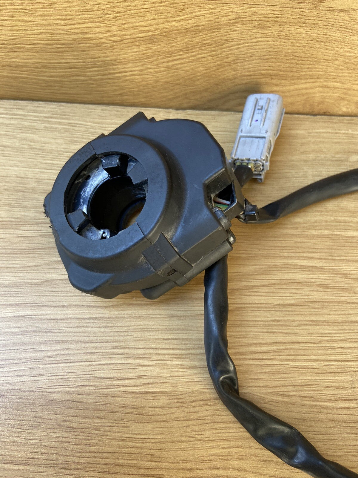 DUCATI SUPERSPORT Throttle FLY BY WIRE THROTTLE HOUSING Supersport Throttle OEM