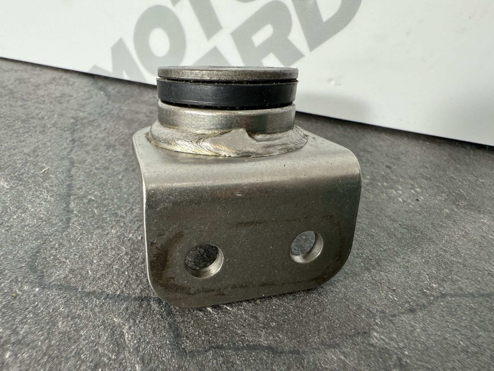 e131f6b9-b081-4ab6-afef-fdf14d22fba3