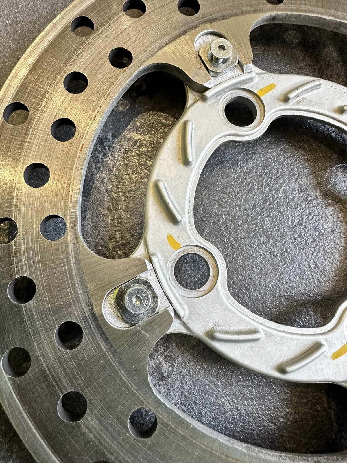 MV AGUSTA Dragster 800 RR LH44 2017 Rear Brake Disc Rotor Carrier Only 274 Miles