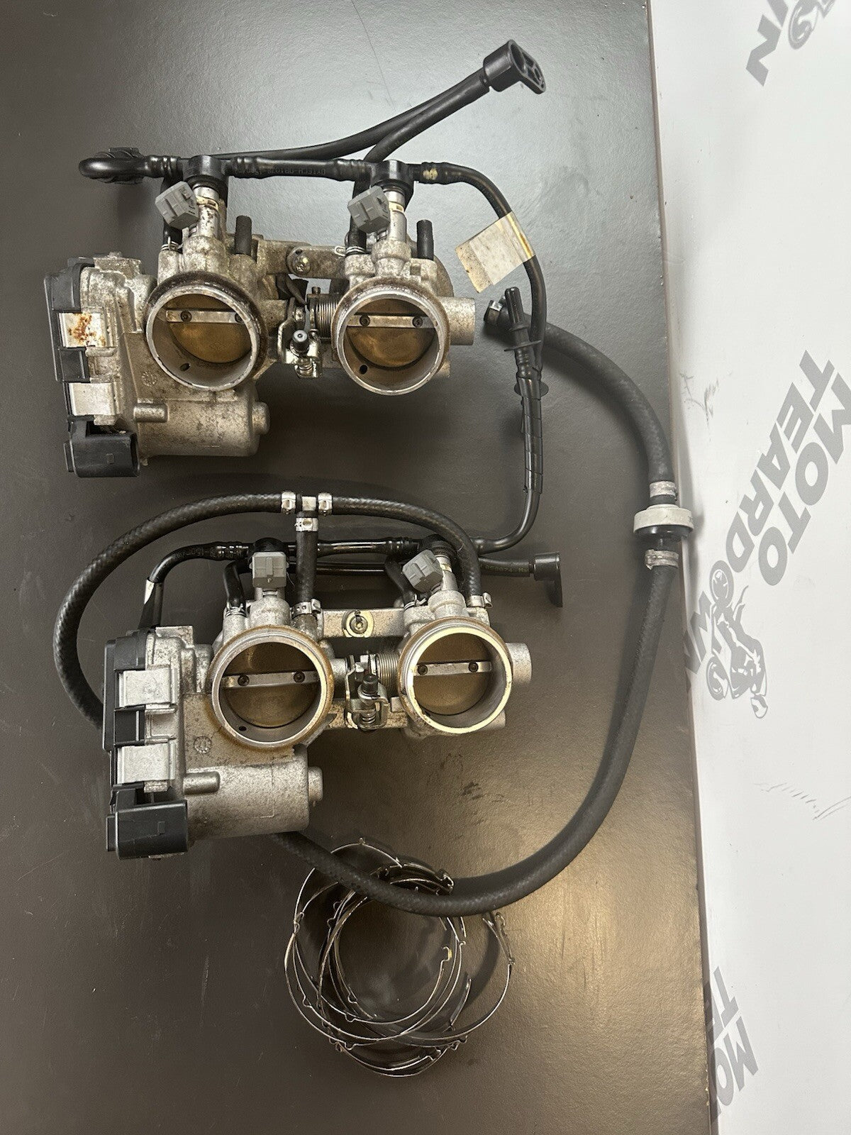 APRILIA TUONO V4 1100 FACTORY Throttle Bodies - 8573046 2017-2020 Front And Rear