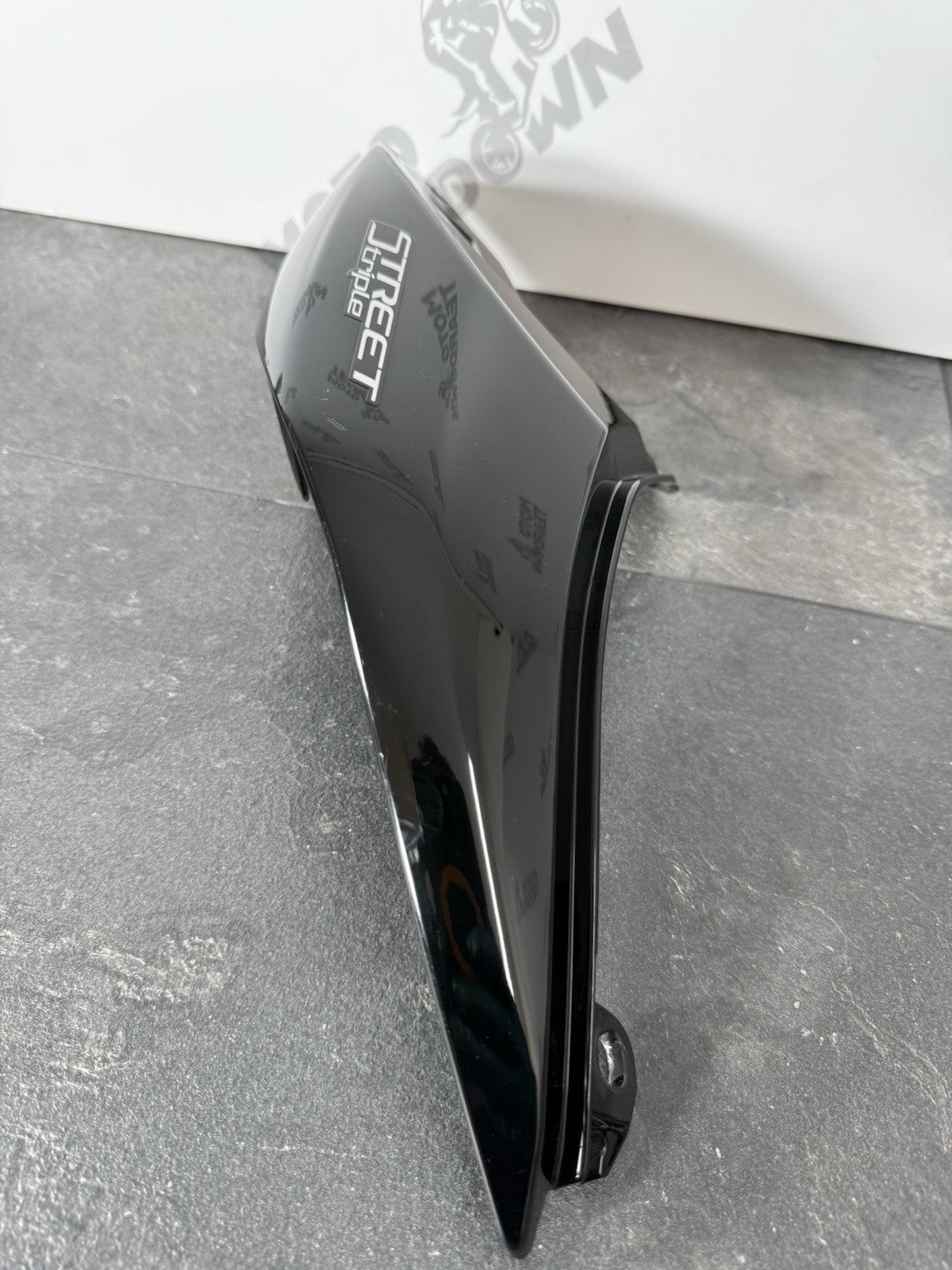 1d8aeb80-183c-4593-9a0c-0bda9f2ab9ff