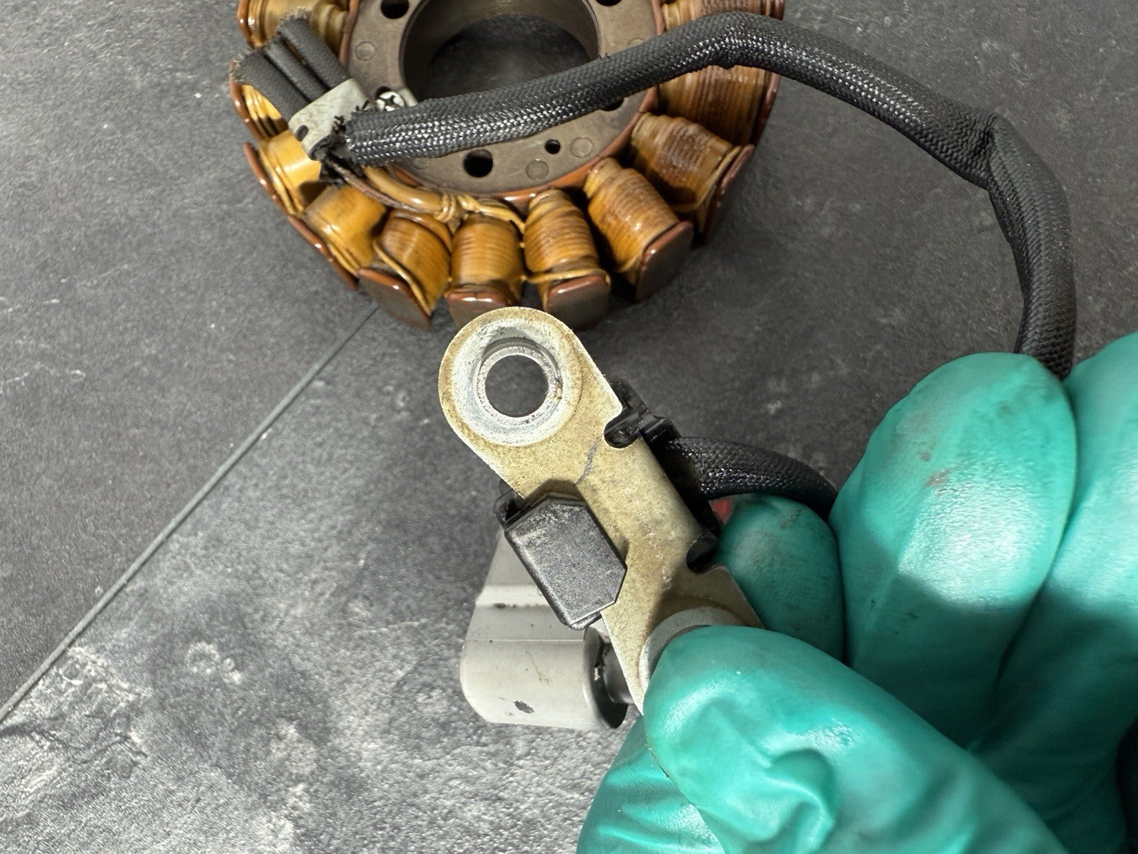 Triumph Street Triple 765 R 2017 Stator Magneto 18498 Miles 2018-2021 765 RS OEM