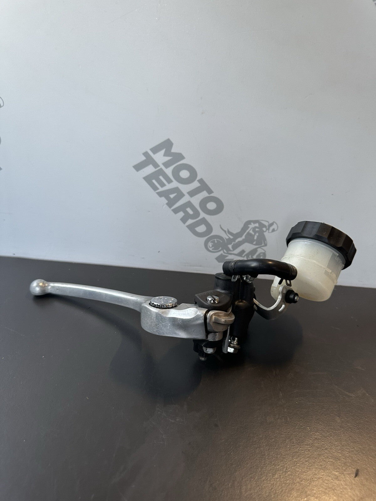 SUZUKI GSX-R GSXR 600 750 L1-L7 Front brake master cylinder handle lever 2011-17