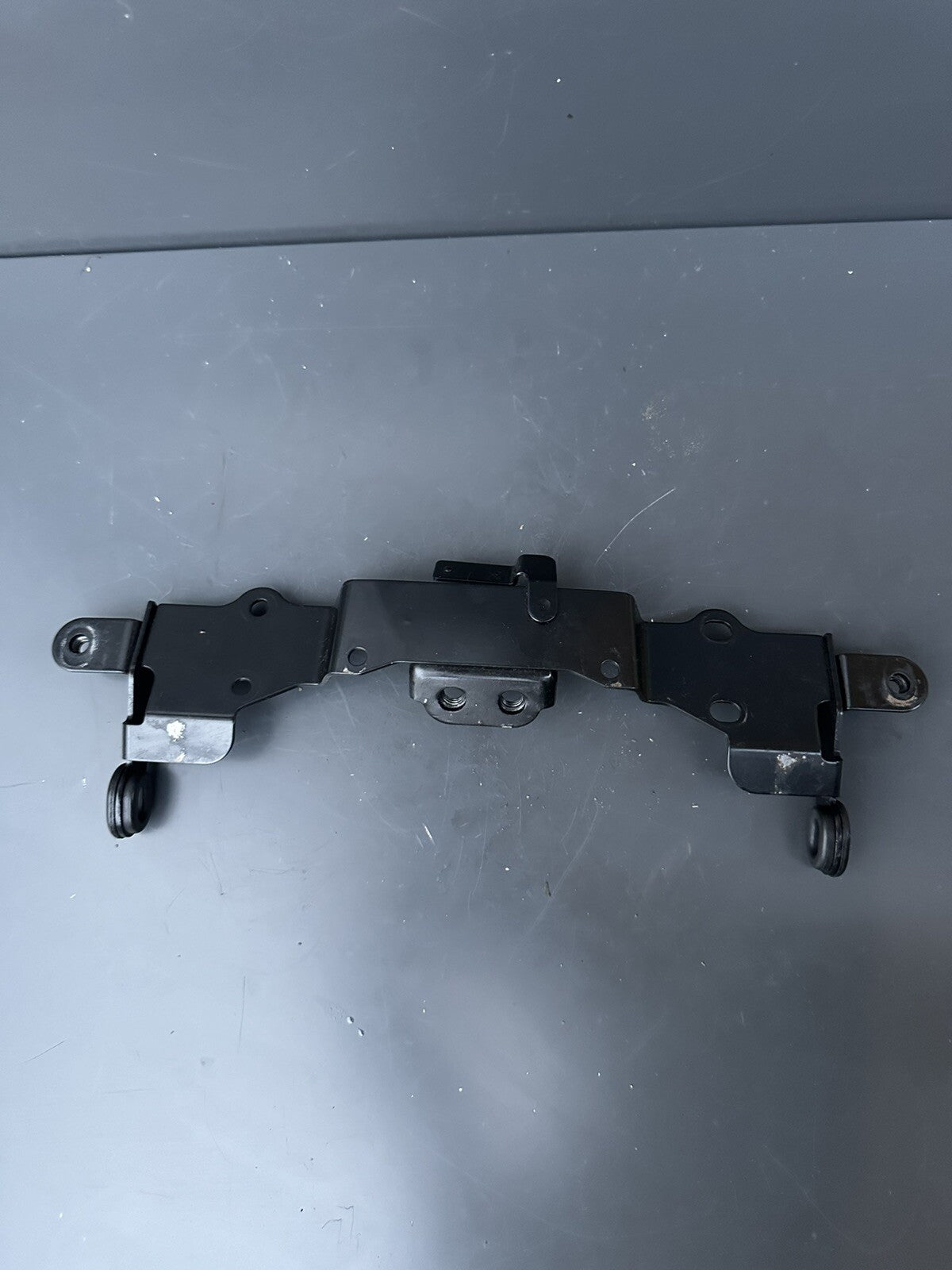 Yamaha Yzf R7 Yzf690 2022-2023 Seat Mount Bracket Yamaha R7 Seat Bracket OEM