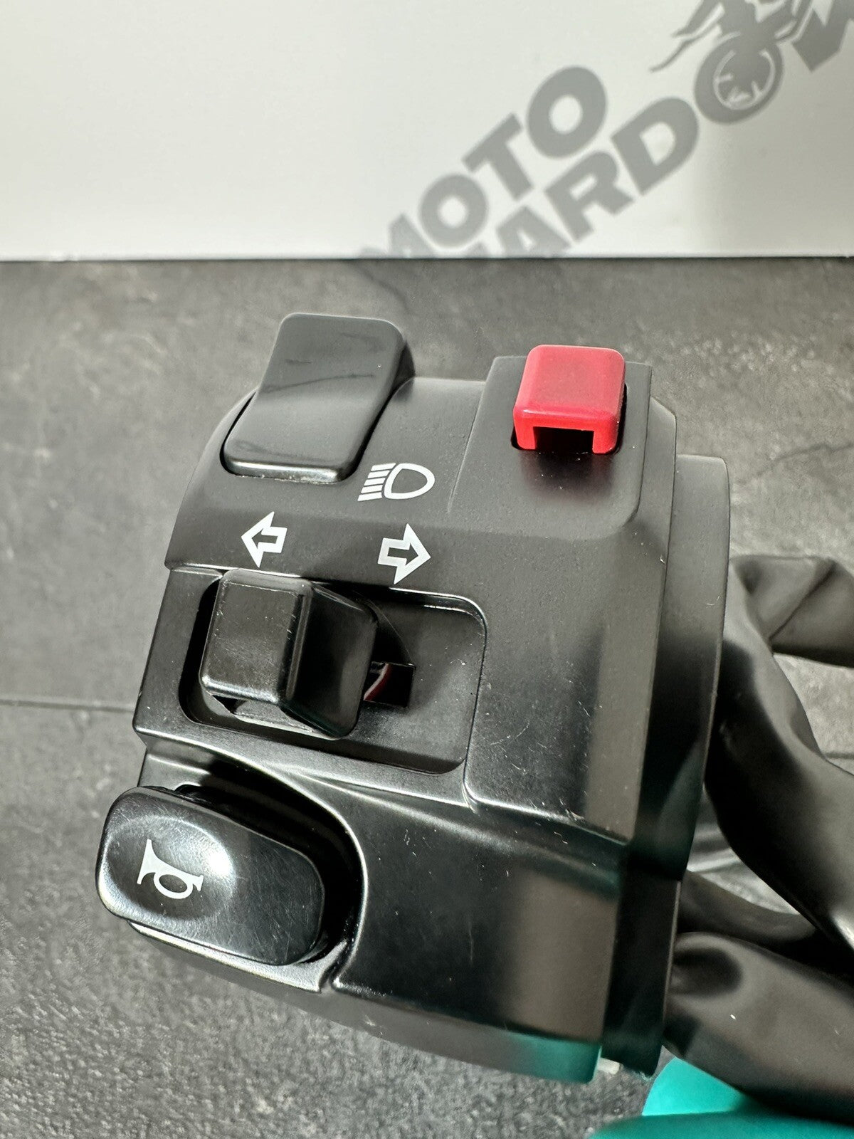 Kawasaki Z800 ABS 2016 Left Switchgear Assembly 12691 Miles 2013-2018 OEM ZR800