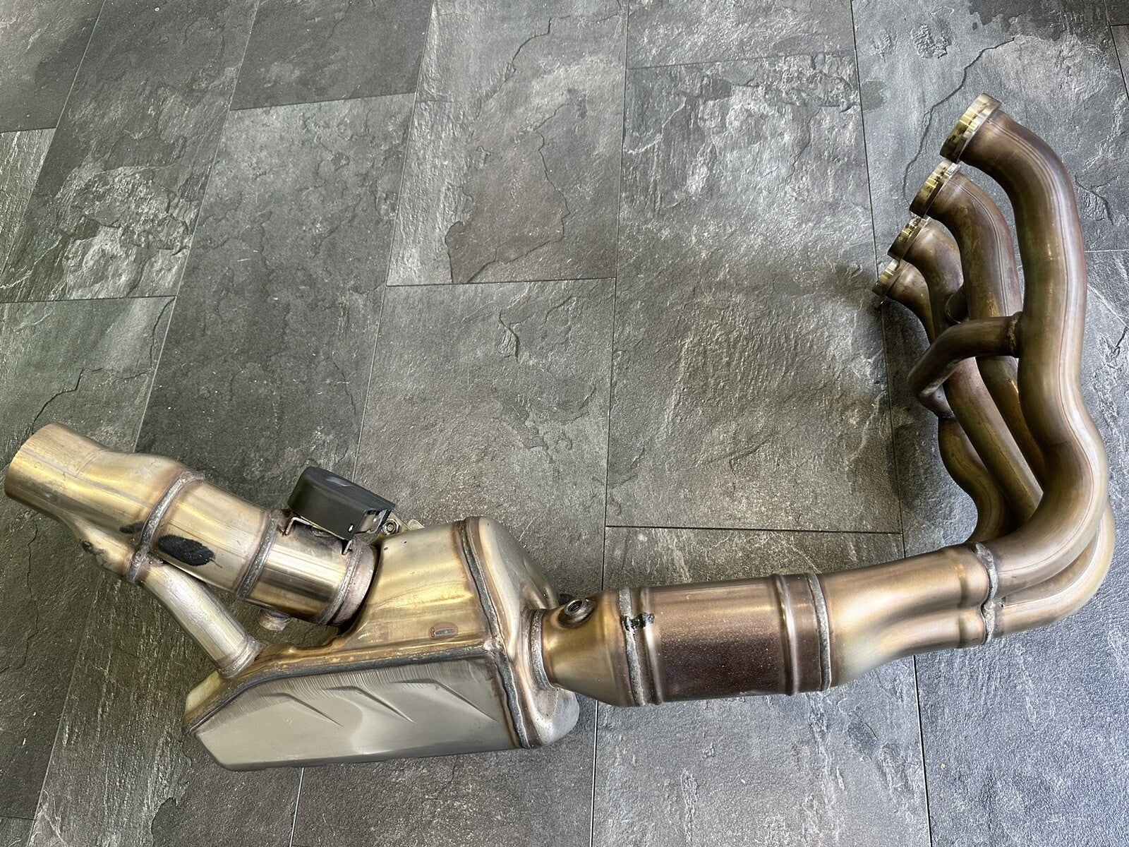 BMW S1000RR 2023 Exhaust Downpipes Headers Catalytic 2019-2022 Gen 4 OEM J43386