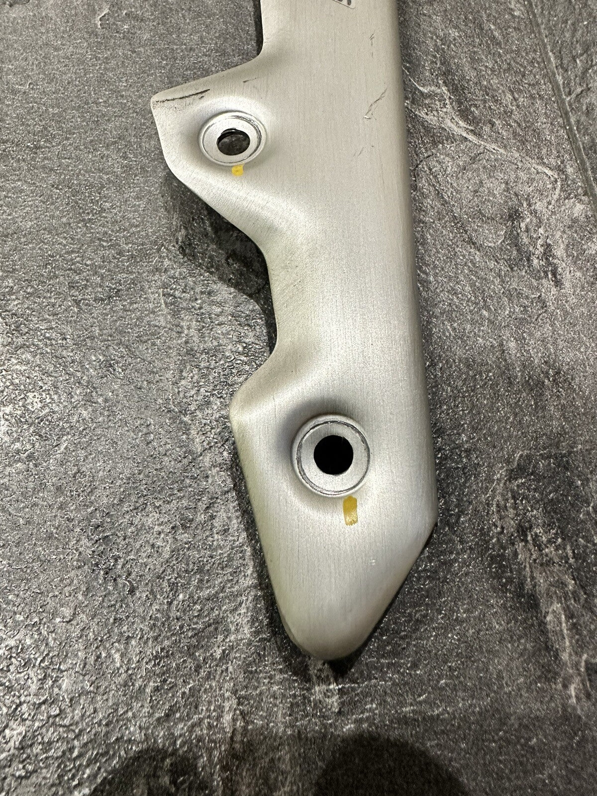 MV AGUSTA Dragster 800 RR LH44 2017 Right Front Mudguard Support Only 274 Miles