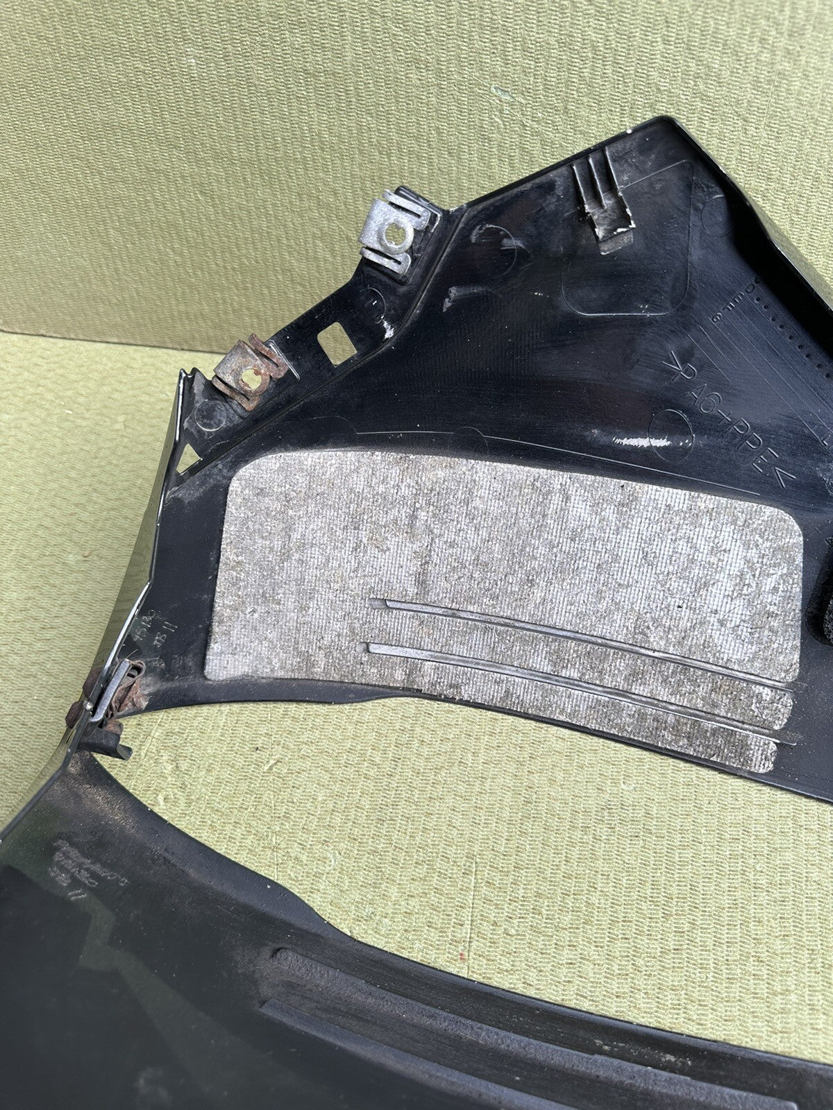 YAMAHA YZF R1 lower Belly Pan fairing 2009-2014 14B-28360 14B-28385 OEM R1 Belly